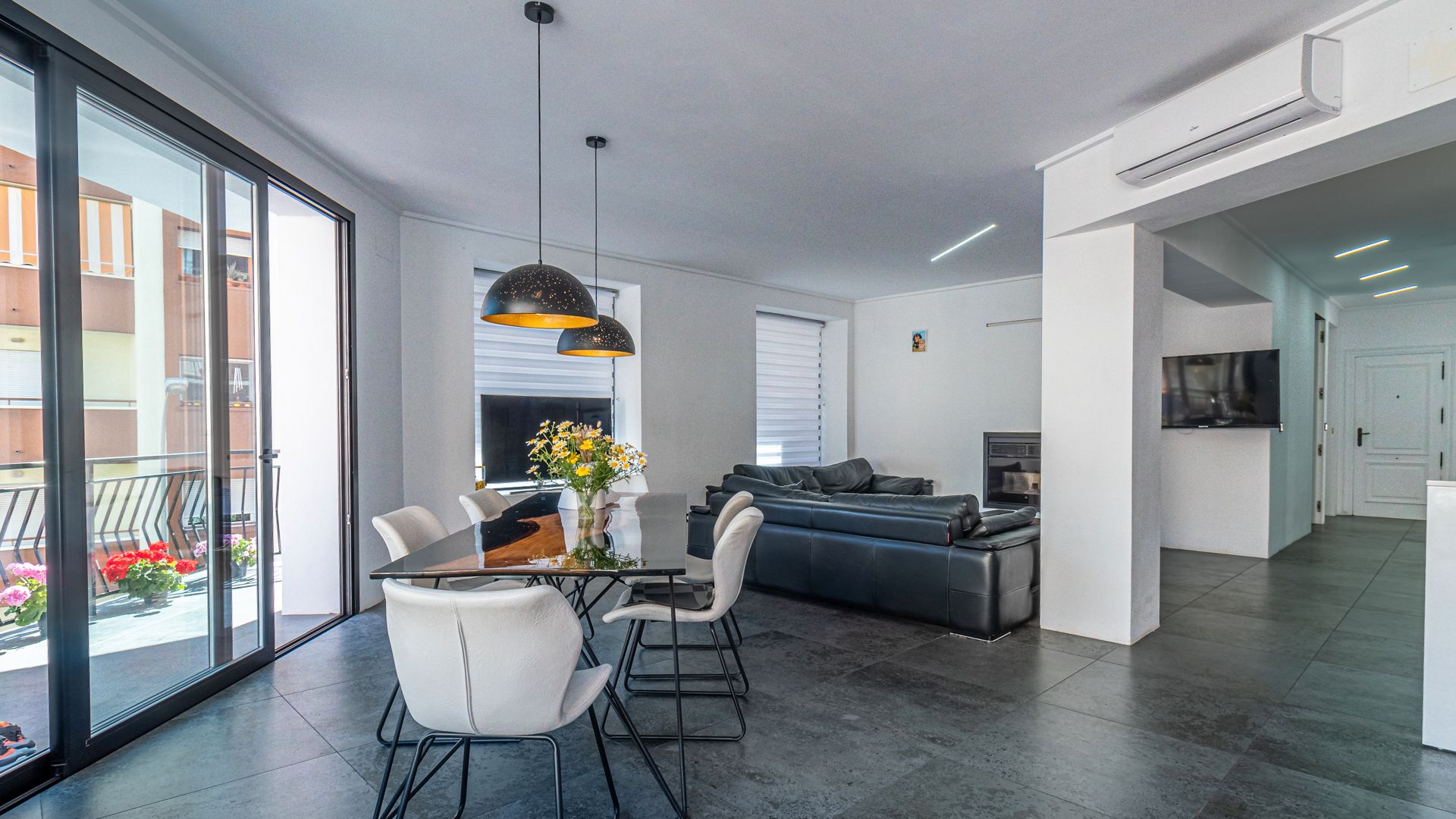 Sala de estar de Piso en venta en Dénia con Calefacción, Terraza y Balcón