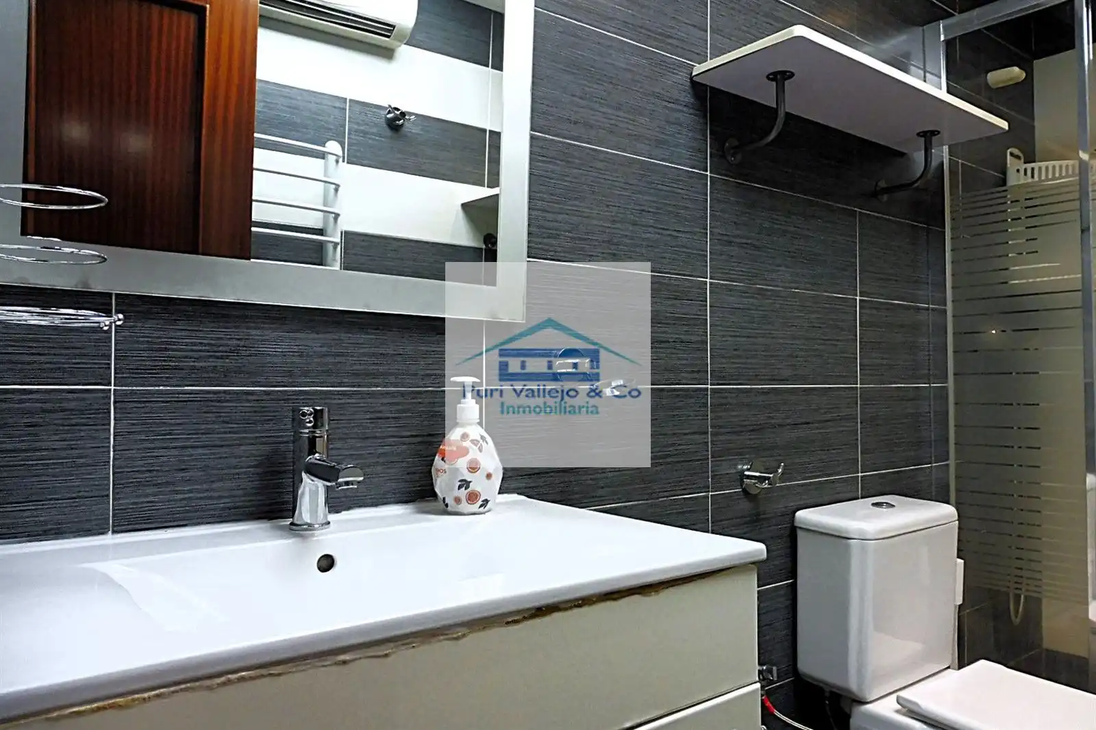 Baño de Casa adosada en venta en Córdoba con Aire acondicionado, Calefacción y Terraza