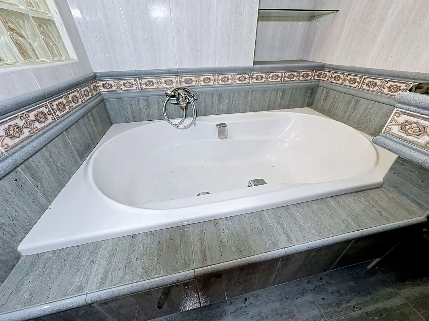 Baño de Dúplex en venta en Aretxabaleta con Calefacción