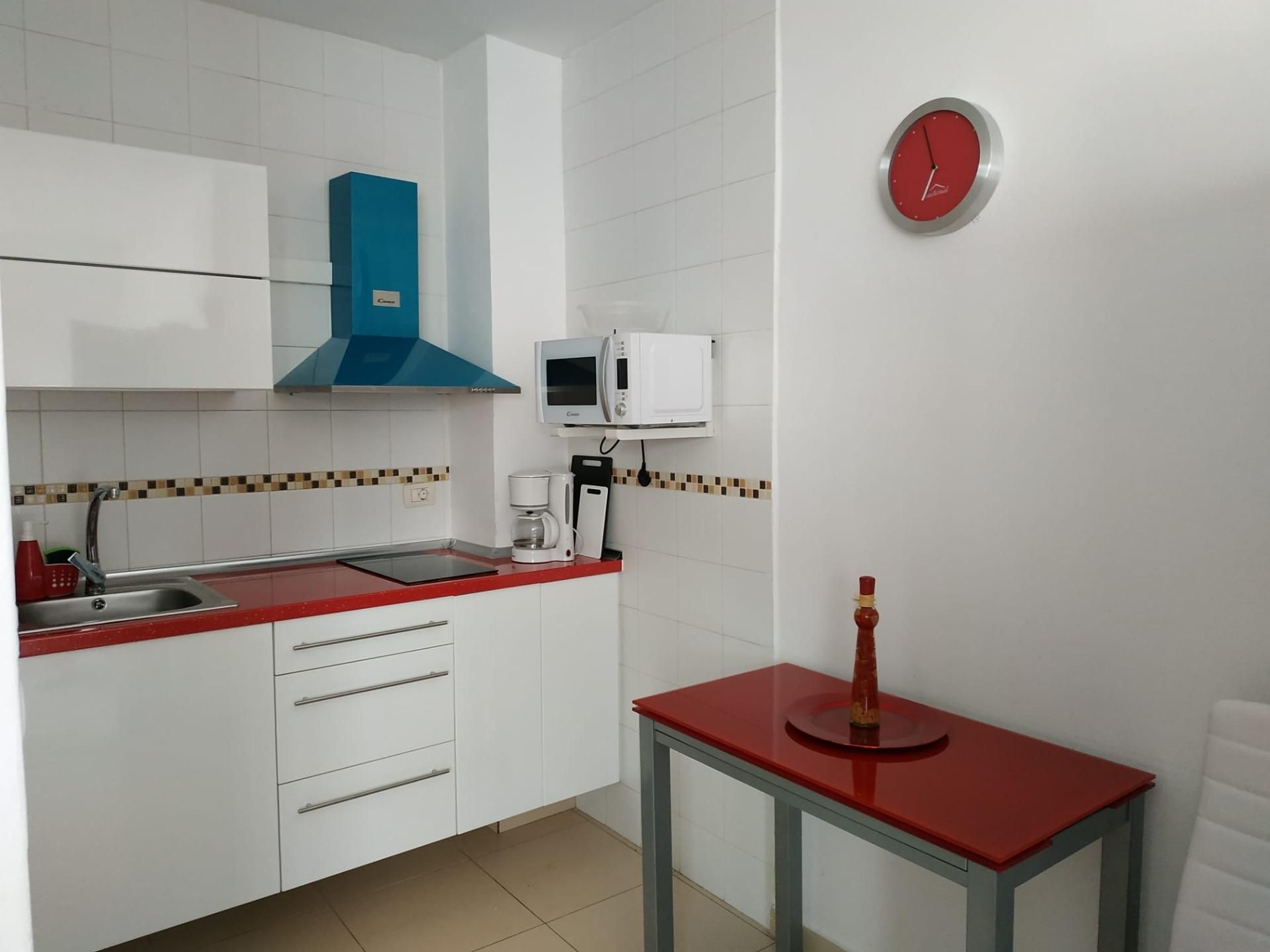 Kitchen of Apartment to rent in Las Palmas de Gran Canaria  with Air Conditioner