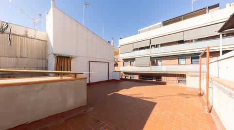 Foto 2 de Pis en venda a Carrer de F. Pi I Margall, Can Tintorer - Can Tries, Barcelona