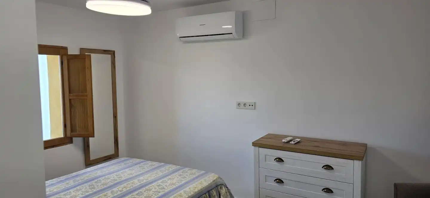 Habitación de Casa o chalet de alquiler en Málaga con Aire acondicionado y Amueblado