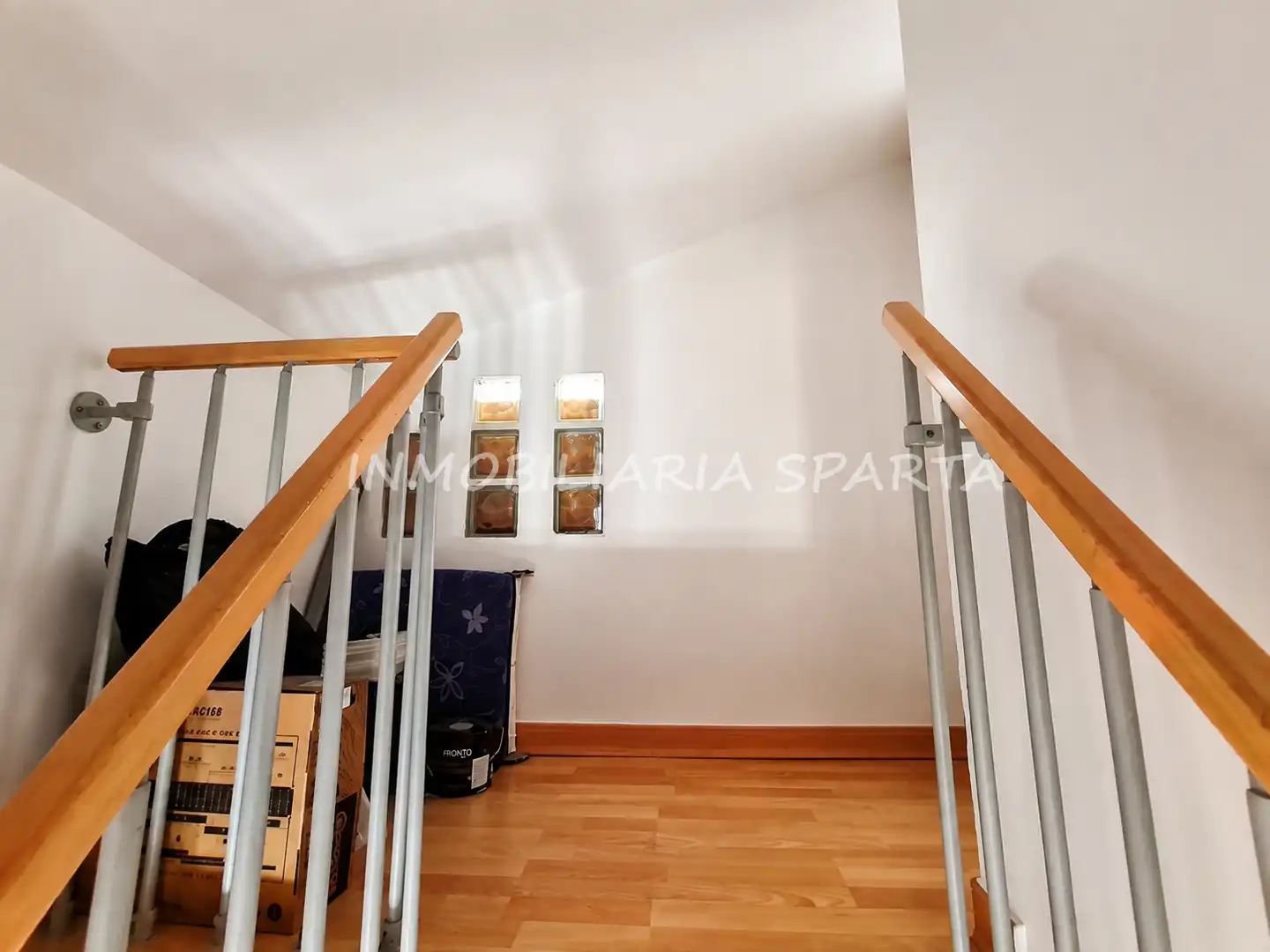 Casa adosada en venda en Santiponce amb Aire condicionat, Parquet i Terrassa