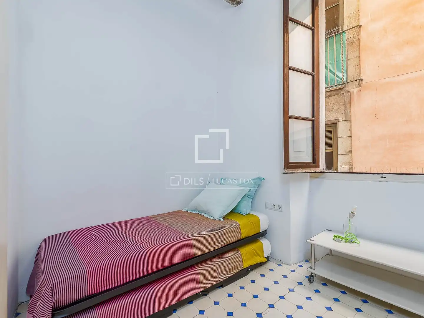Bedroom of Flat for sale in Barcelona  with Air Conditioner, Terrace and Balcony