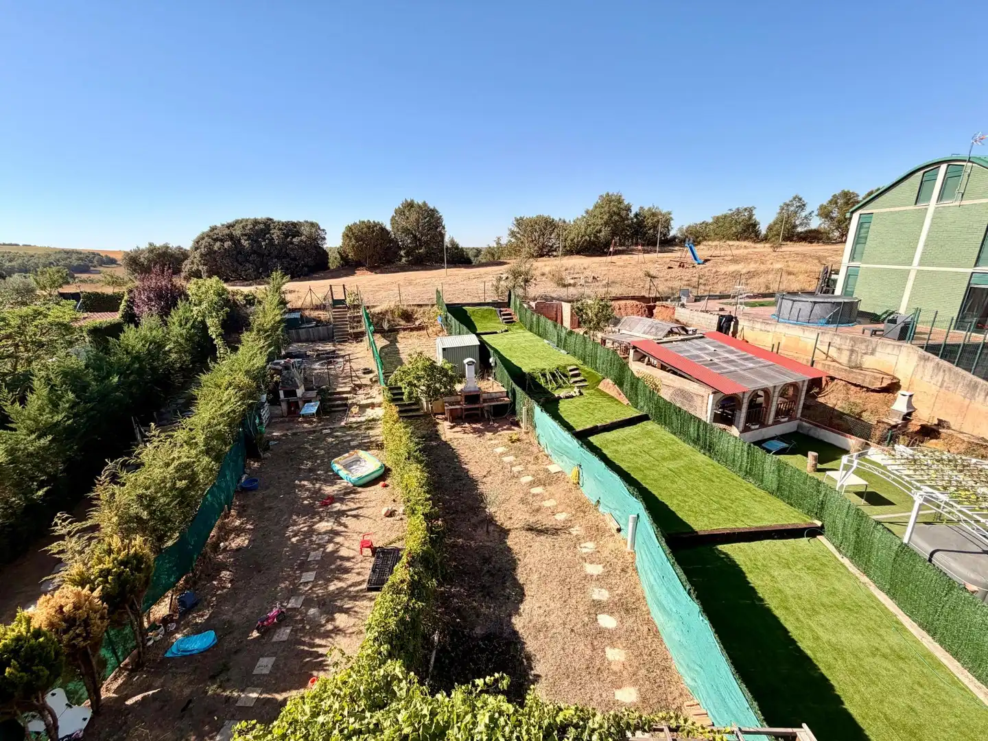 Jardín de Casa adosada en venta en Valdorros con Calefacción, Jardín privado y Terraza