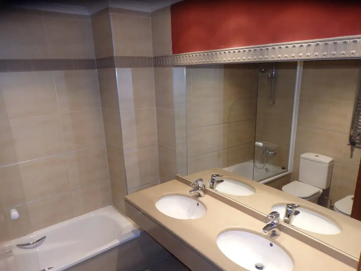 Baño de Piso en venta en Córdoba con Aire acondicionado, Parquet y Terraza