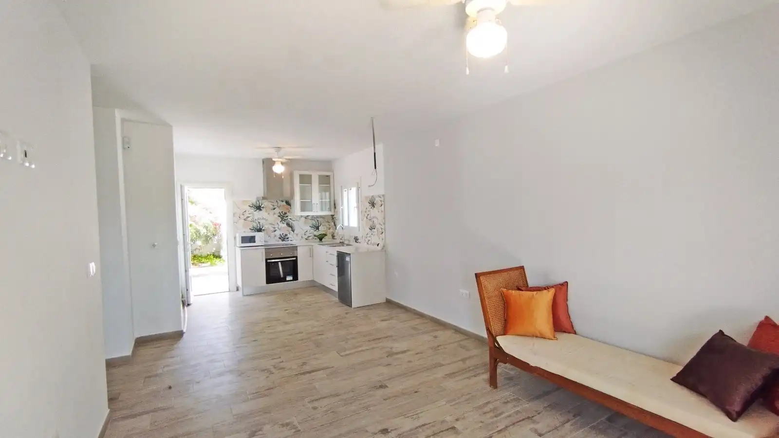 Sala d'estar de Casa o xalet en venda en Chiclana de la Frontera