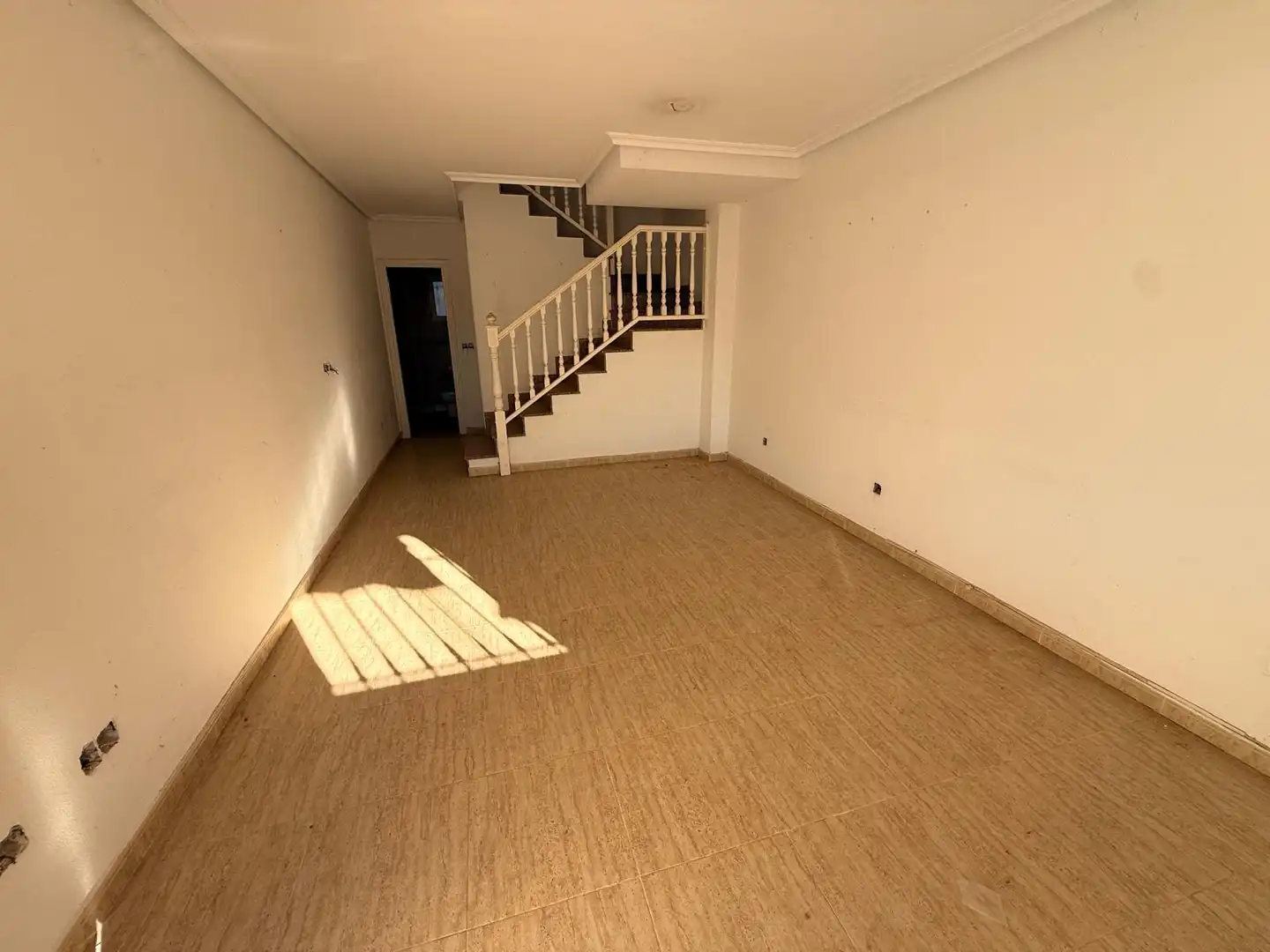 Casa o xalet en venda en Daya Nueva amb Terrassa i Piscina comunitària