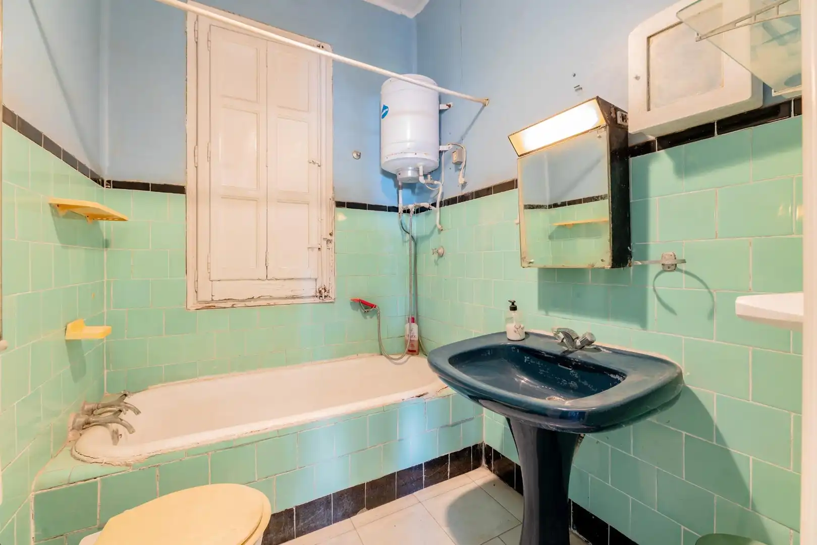 Bany de Casa o xalet en venda en Valencia amb Jardí privat i Terrassa