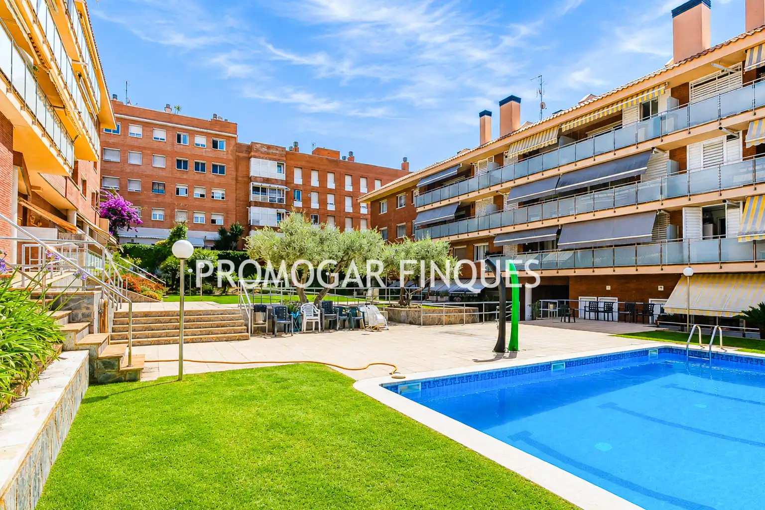Dúplex con terraza en venta en Carrer Estelí