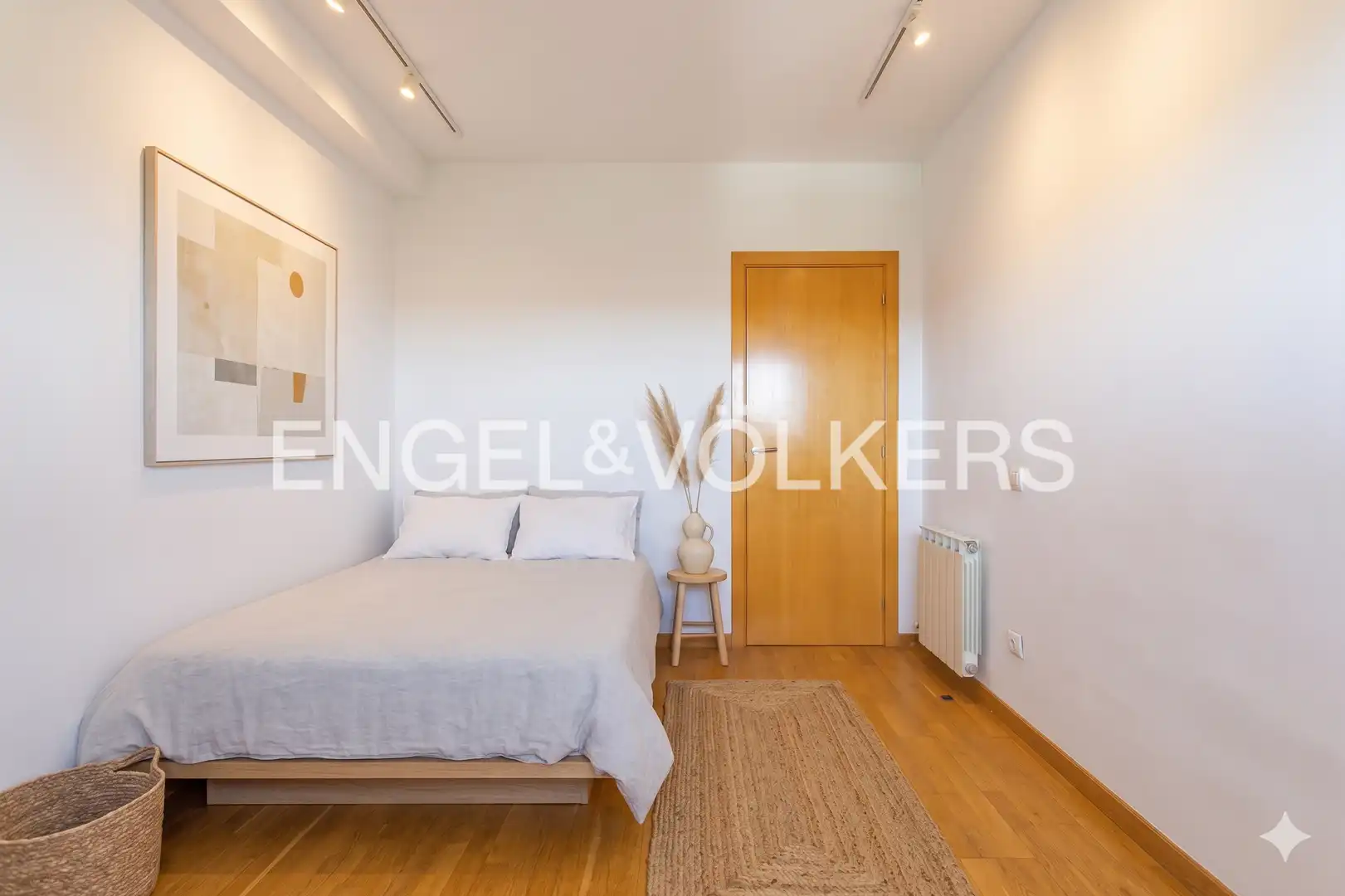 Bedroom of Flat for sale in Sant Cugat del Vallès  with Heating, Private garden and Parquet flooring