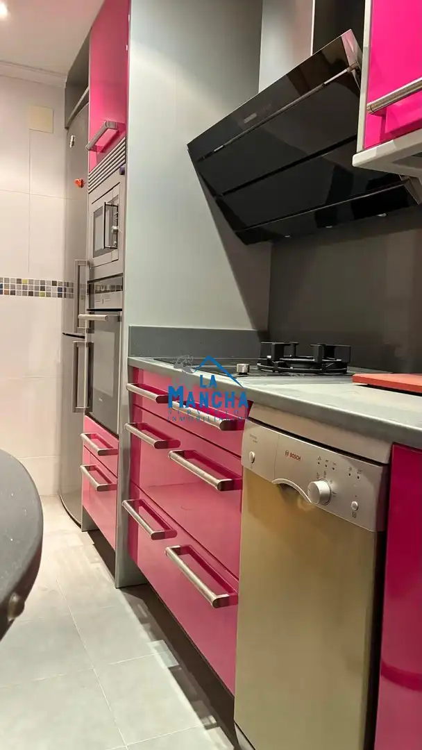 Cocina de Apartamento en venta en Albacete con Calefacción, Trastero y Amueblado