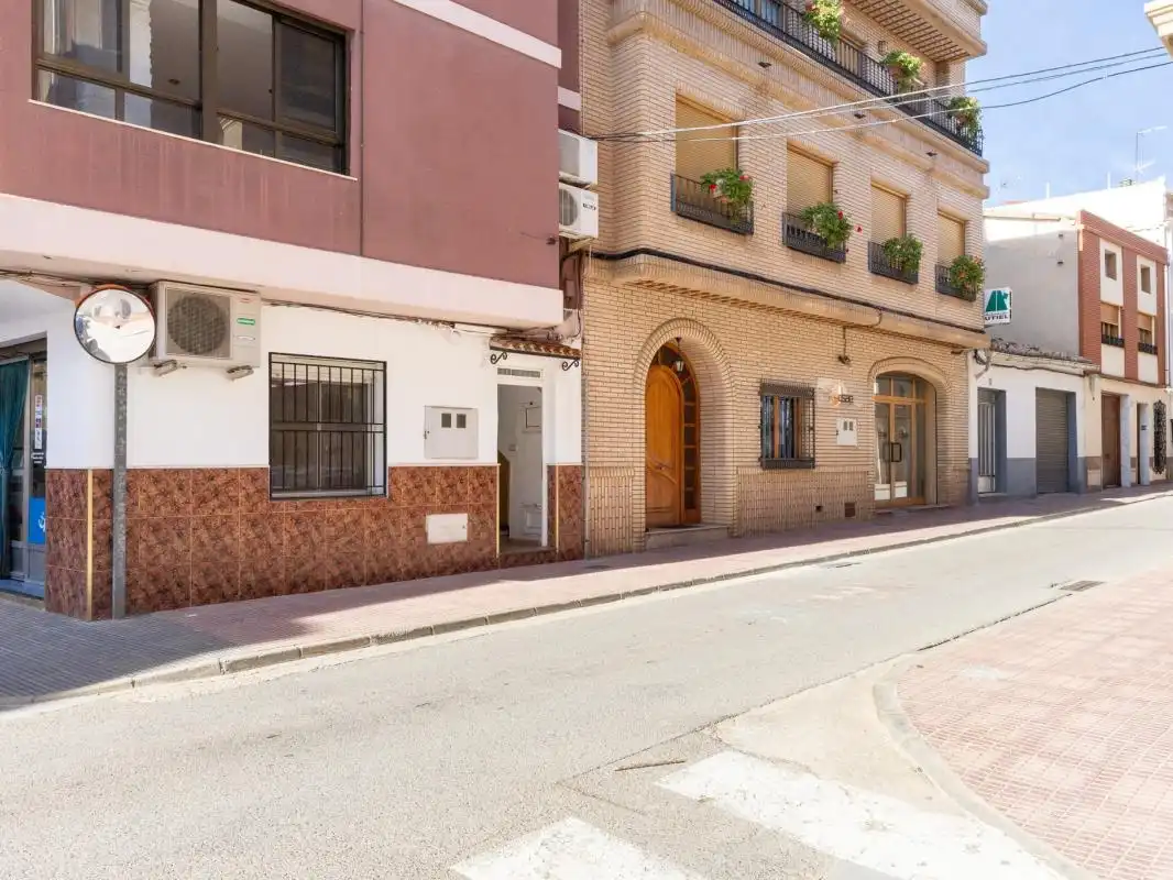 Detached homes for sale in C. Valencia, Utiel