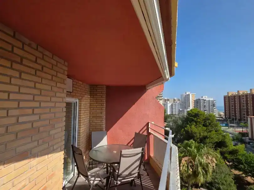 Terrasse von Wohnung zur Miete in Gandia mit Klimaanlage, Schwimmbad und Möbliert