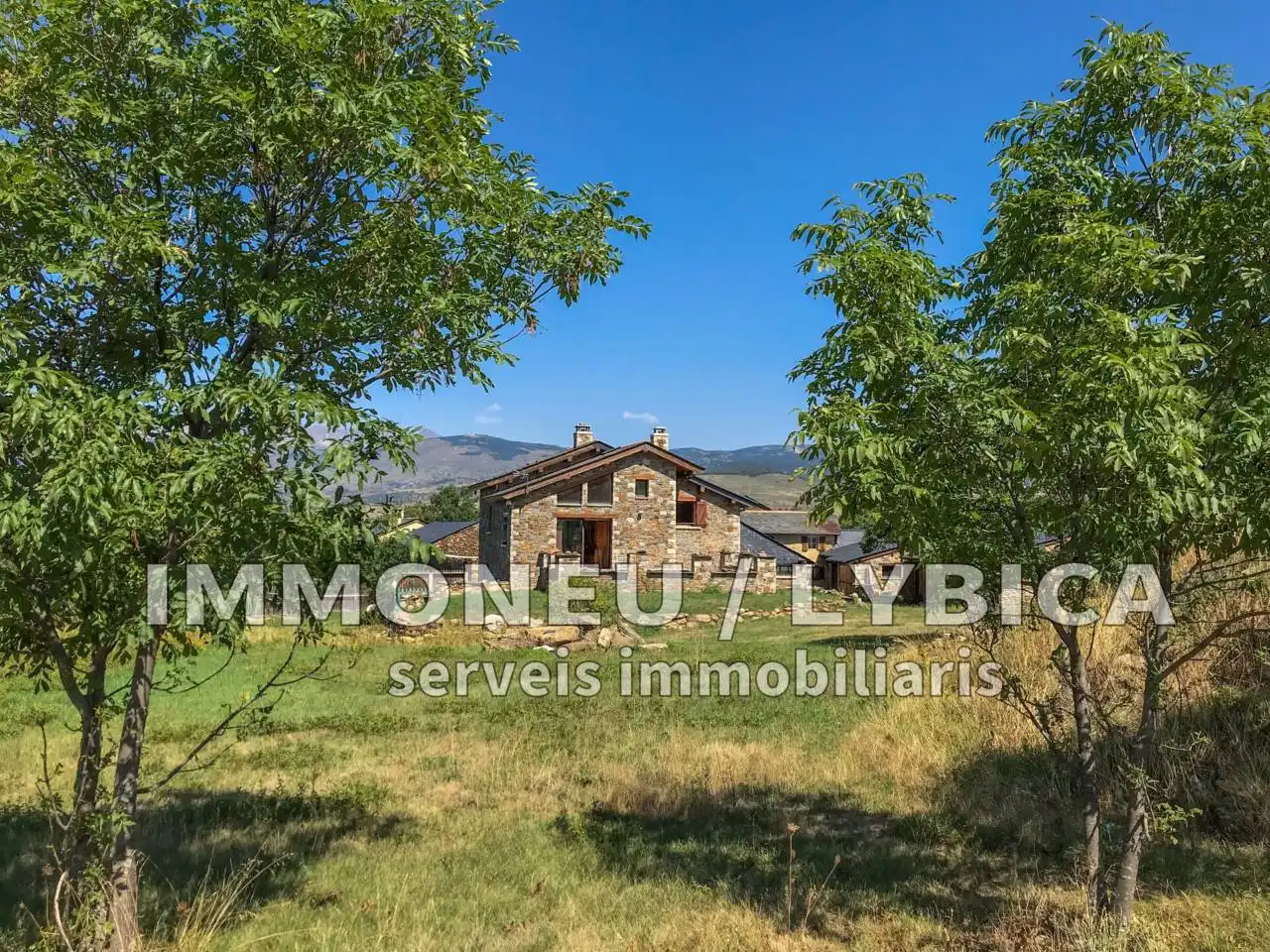 Casa con giardino in vendita a Calle Hameau du Verdignans
