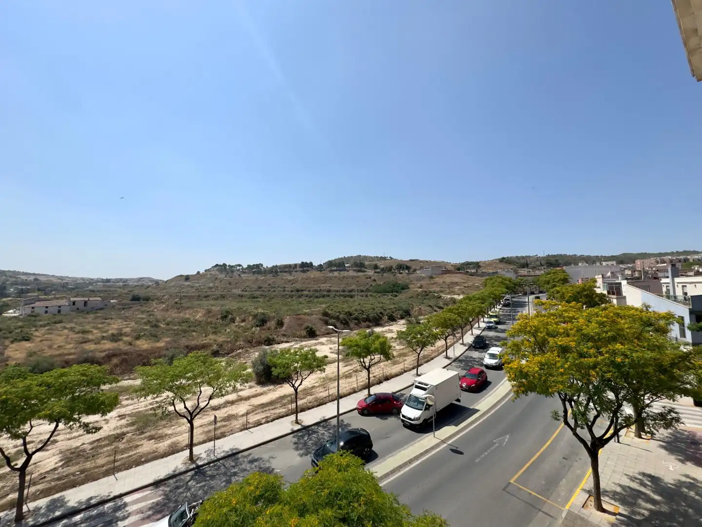 Vista exterior de Pis en venda en Aspe amb Calefacció, Jardí privat i Terrassa