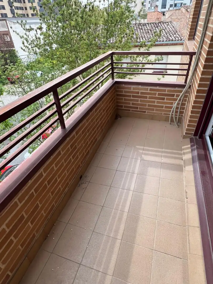 Balcony of Flat for sale in  Logroño  with Air Conditioner, Heating and Terrace