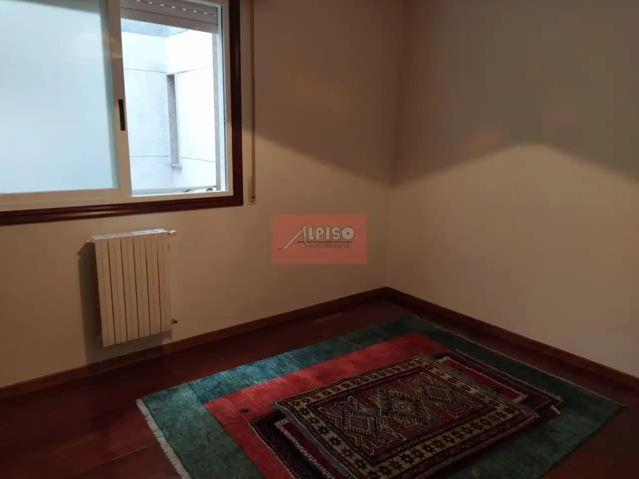 Bedroom of Flat for rent in Ourense Capital   with Heating, Parquet flooring and Furnished