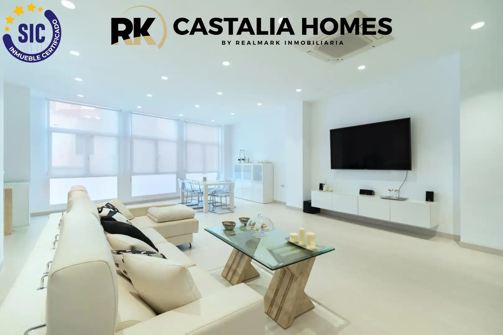 Wohnzimmer von Einfamilien-Reihenhaus zum Verkauf in Castellón de la Plana / Castelló de la Plana mit Klimaanlage, Privatgarten und Terrasse