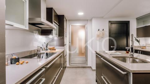 Foto 3 de Apartamento de alquiler en Calle de Miguel Ángel, Almagro, Madrid Capital