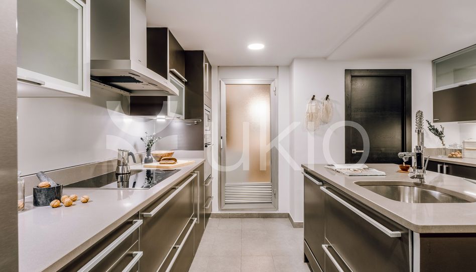 Apartamento de alquiler en Calle de Miguel Ángel, Almagro - Imagen 3