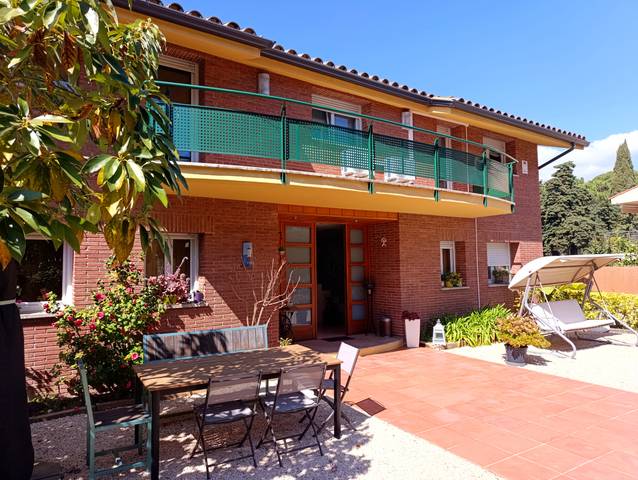 Casa-chalet en Venta en Montalnou - Milans del Bosc