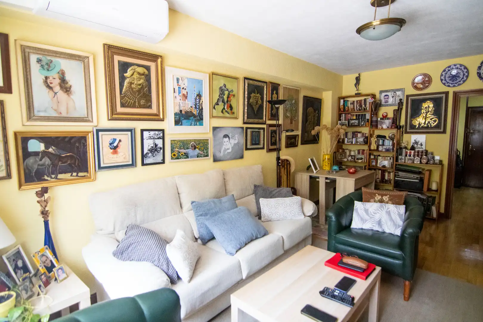 Sala de estar de Piso en venta en Madrid con Aire acondicionado y Amueblado