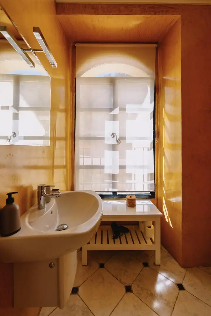 Baño de Finca rústica en venta en Setenil de las Bodegas