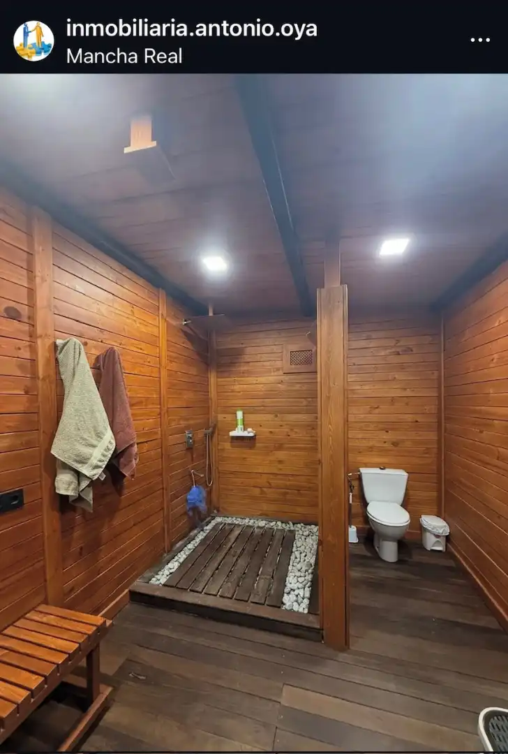 Badezimmer von Country house zum Verkauf in Mancha Real mit Klimaanlage, Heizung und Privatgarten