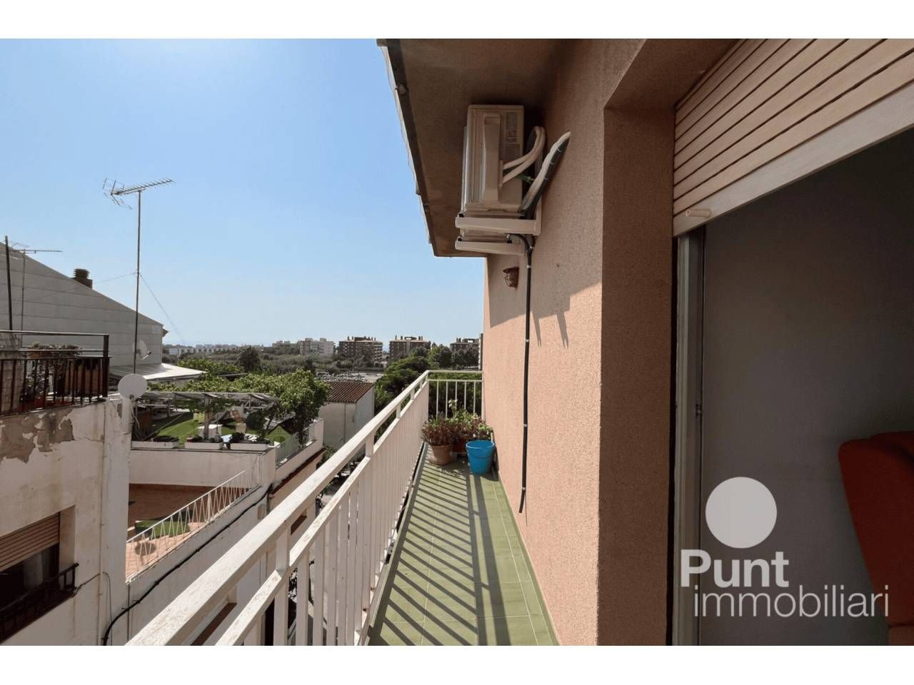 Balcony of Flat for sale in Premià de Dalt  with Air Conditioner, Storage room and Furnished