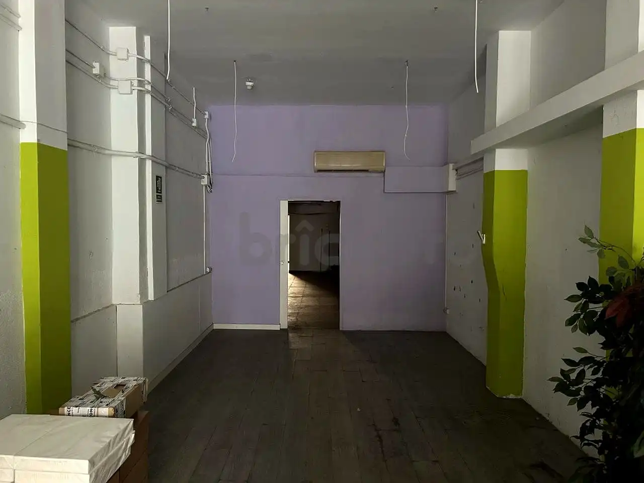 Business premises for sale in De Calàbria, imagen 7
