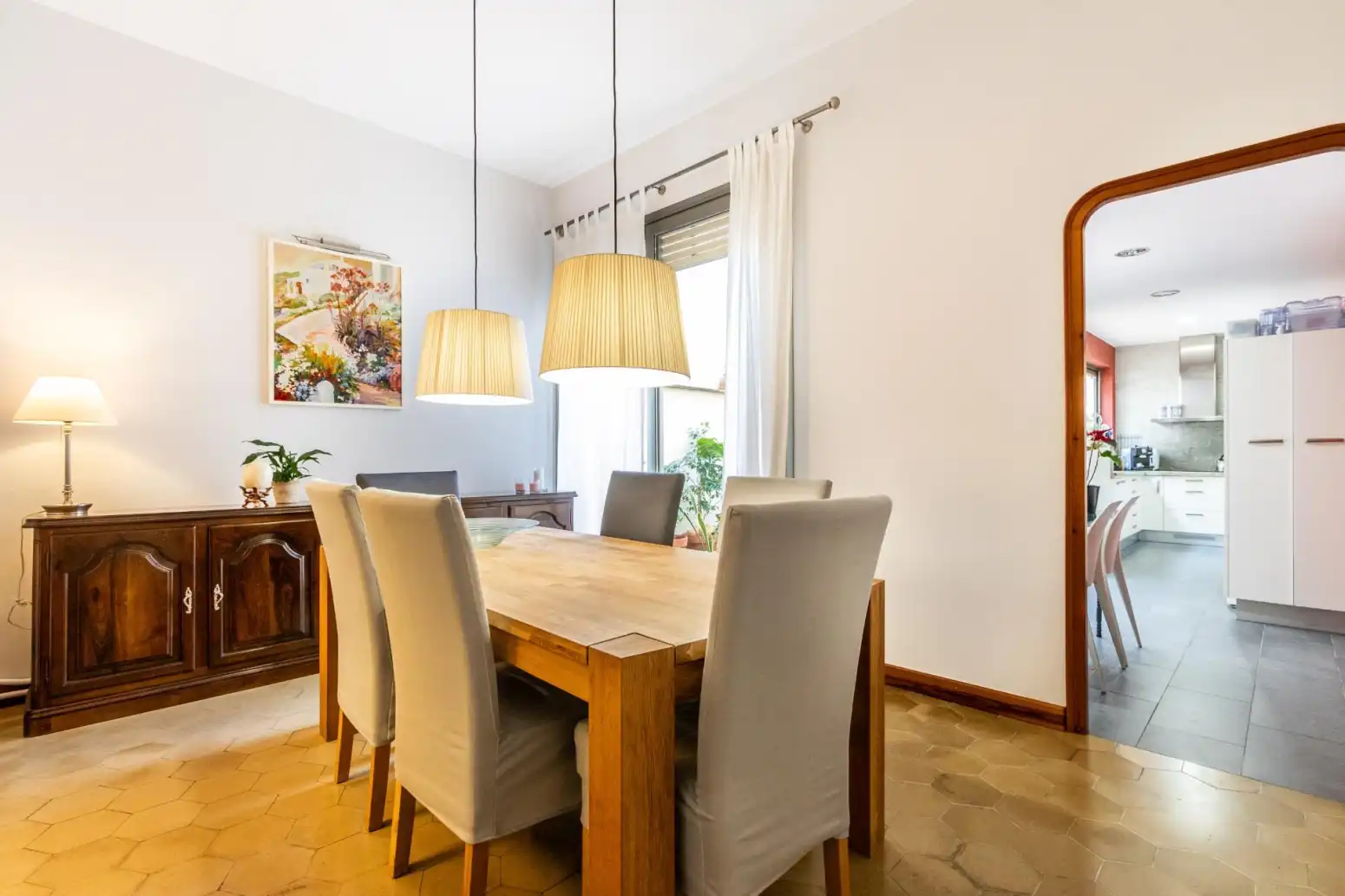 Comedor de Casa adosada en venta en Terrassa con Calefacción, Parquet y Terraza