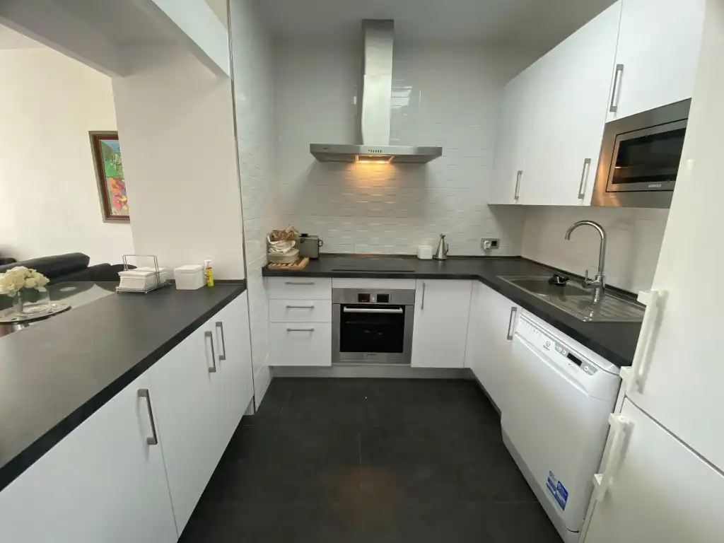 Apartamento con piscina en venta en Castillo Sohail - Myramar, imagen 4