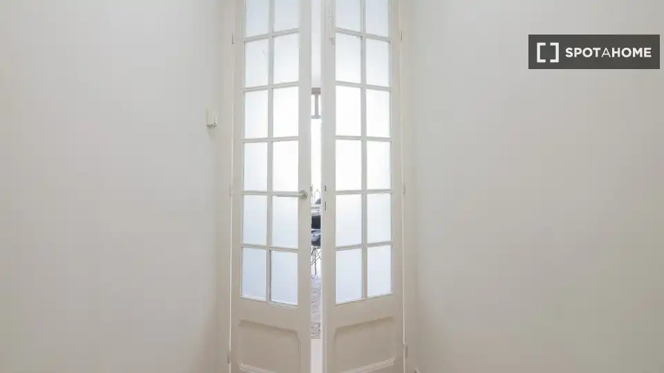 Flat with terrace to rent in Eixample, imagen 8