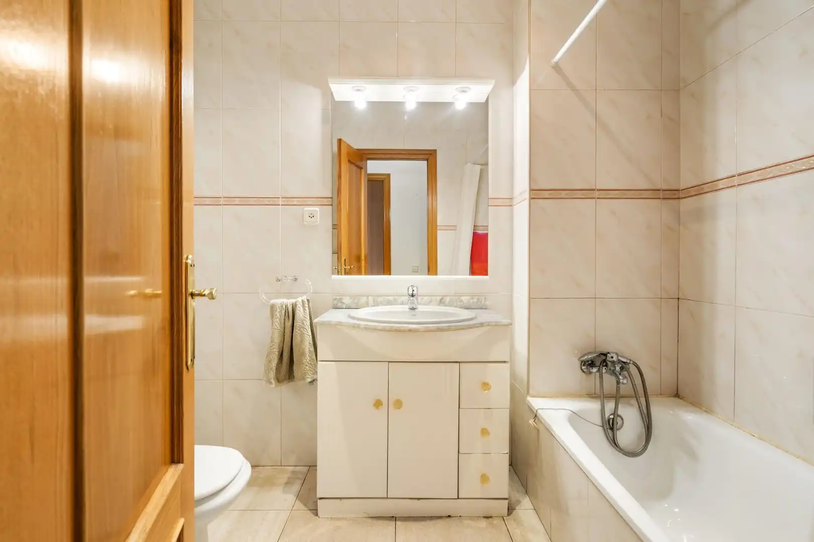 Baño de Piso en venta en Mollet del Vallès con Aire acondicionado, Calefacción y Terraza