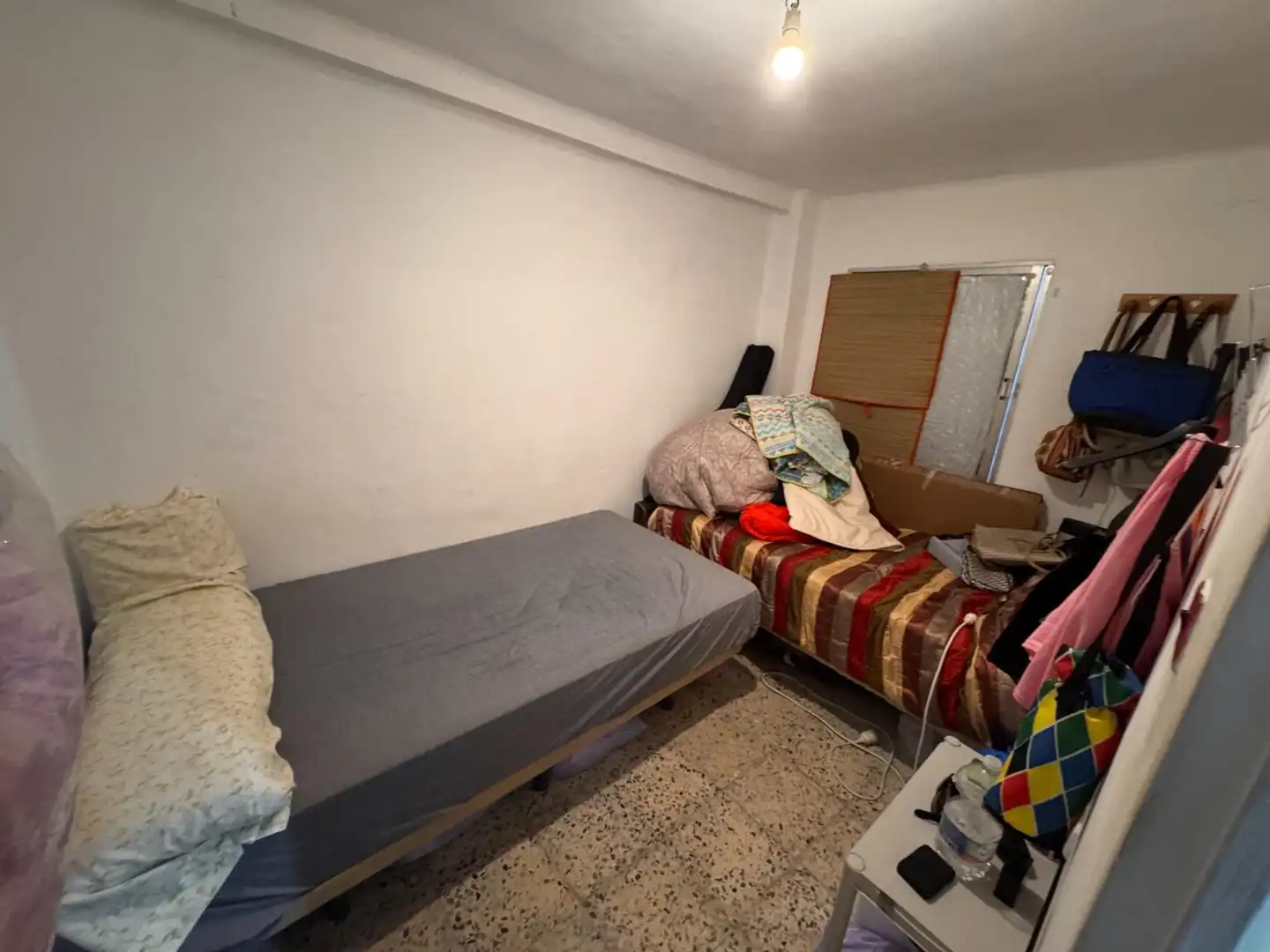 Habitación de Piso en venta en San Juan de Aznalfarache con Aire acondicionado