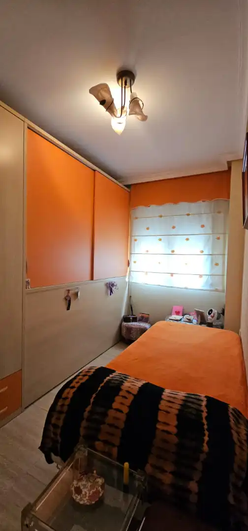 Habitación de Piso en venta en Puertollano con Calefacción y Amueblado