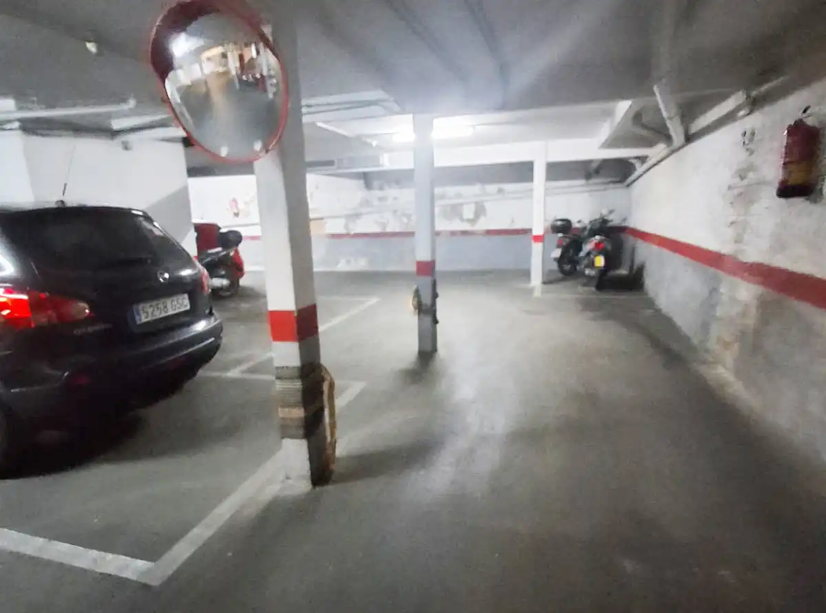 Parkplatz von Garage zur Miete in Sants - Montjuïc