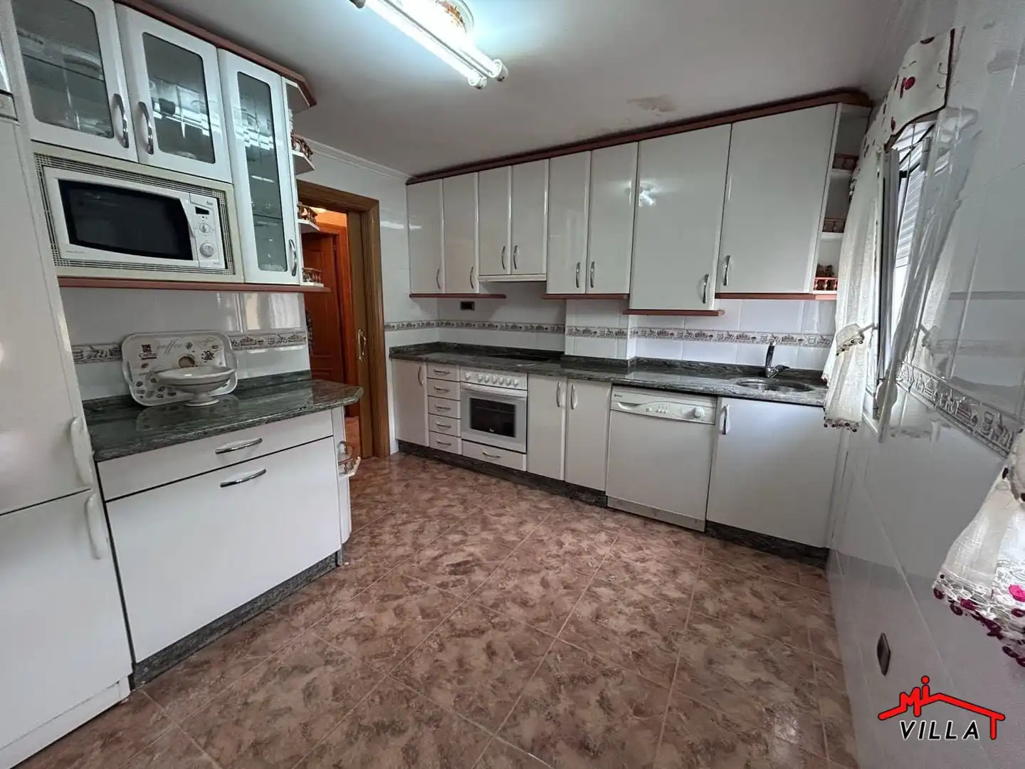Cocina de Piso en venta en Colindres con Amueblado