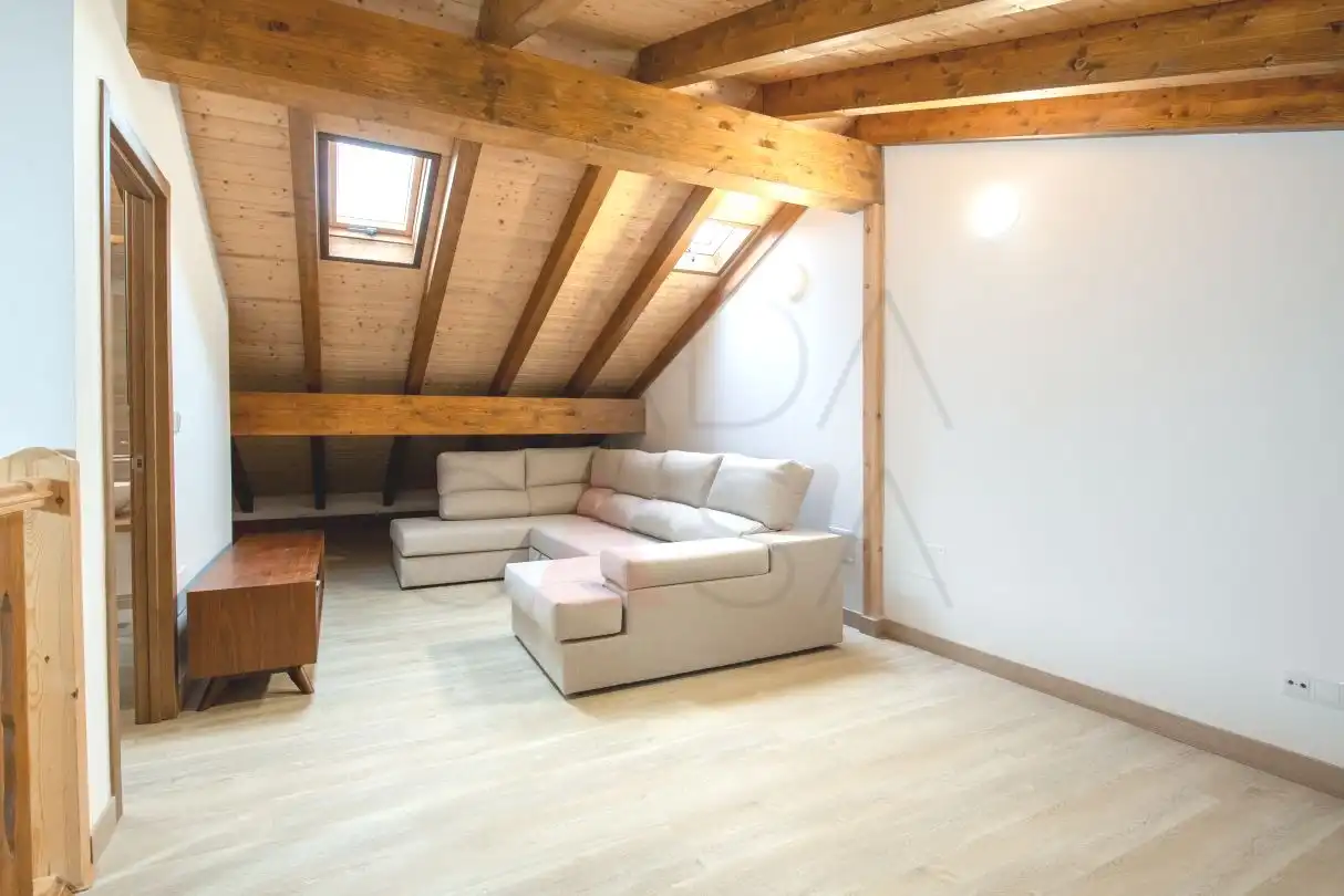 Casa amb terrassa en venda a Barrio Llaino Corvera, imagen 4
