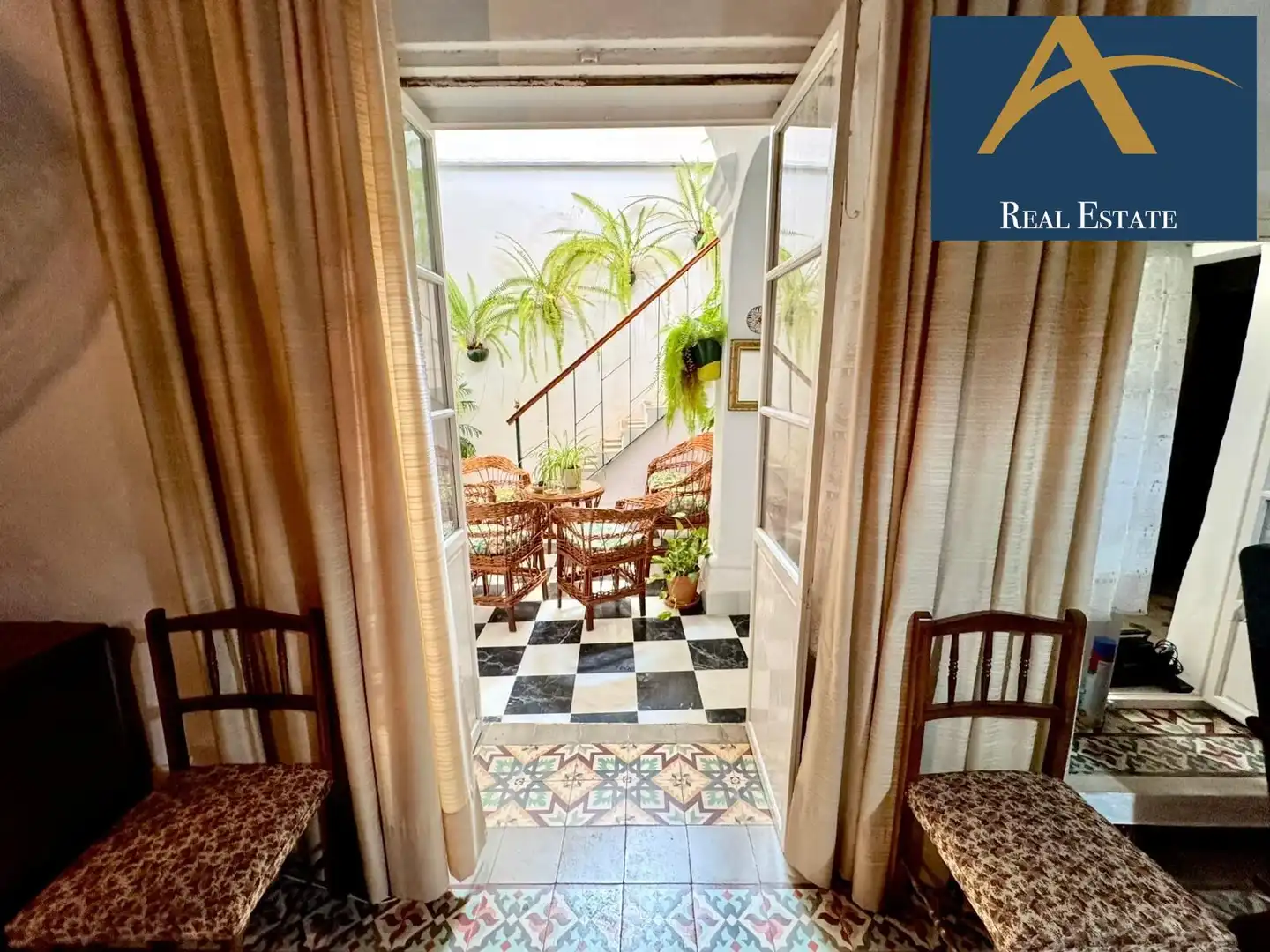 Casa con terraza en venta en Vejer, imagen 2