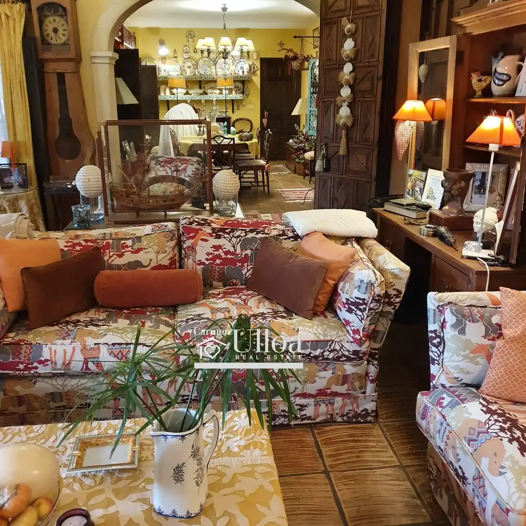 Sala d'estar de Casa o xalet en venda en Alicante / Alacant amb Jardí privat, Terrassa i Traster