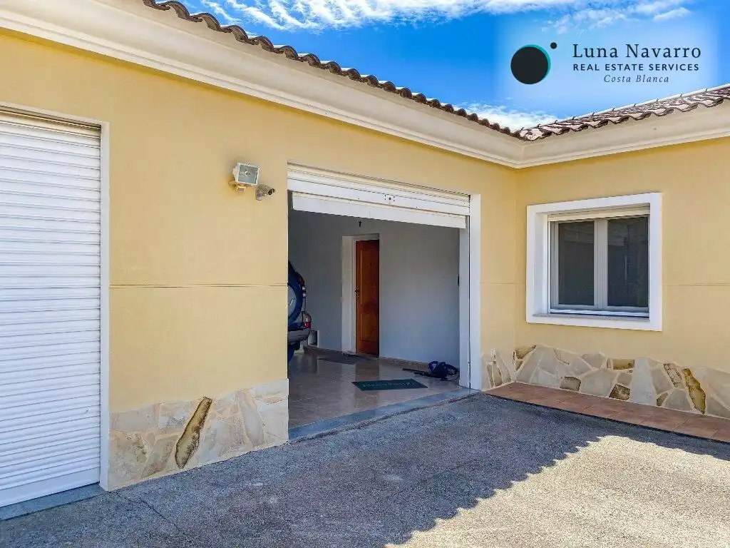 Casa con piscina en venta en Partida barranquet, imagen 4