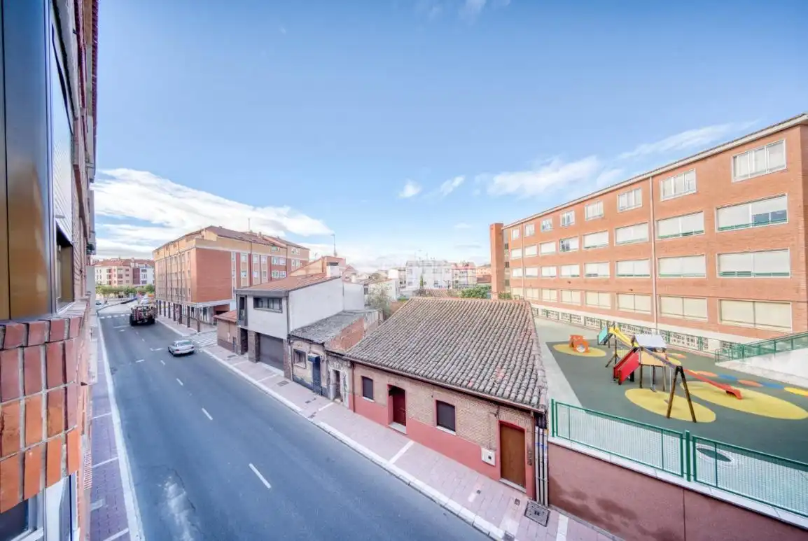 Vista exterior de Pis en venda en Medina del Campo