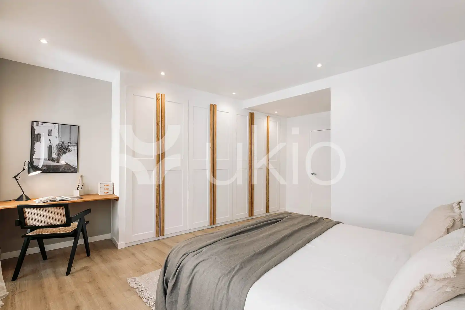 Habitación de Apartamento de alquiler en Barcelona con Aire acondicionado, Amueblado y Horno