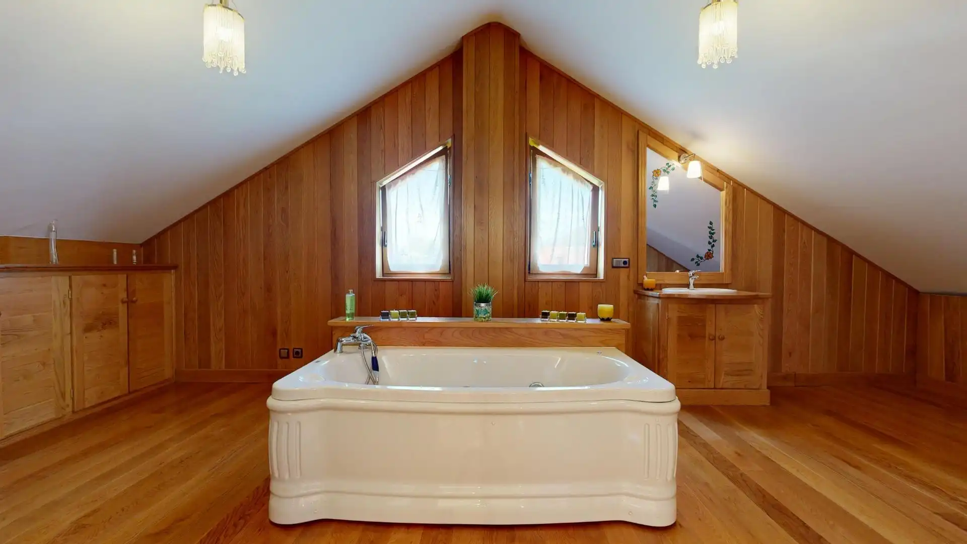 Bathroom of Houses for sale in Saro  with Heating, Private garden and Balcony