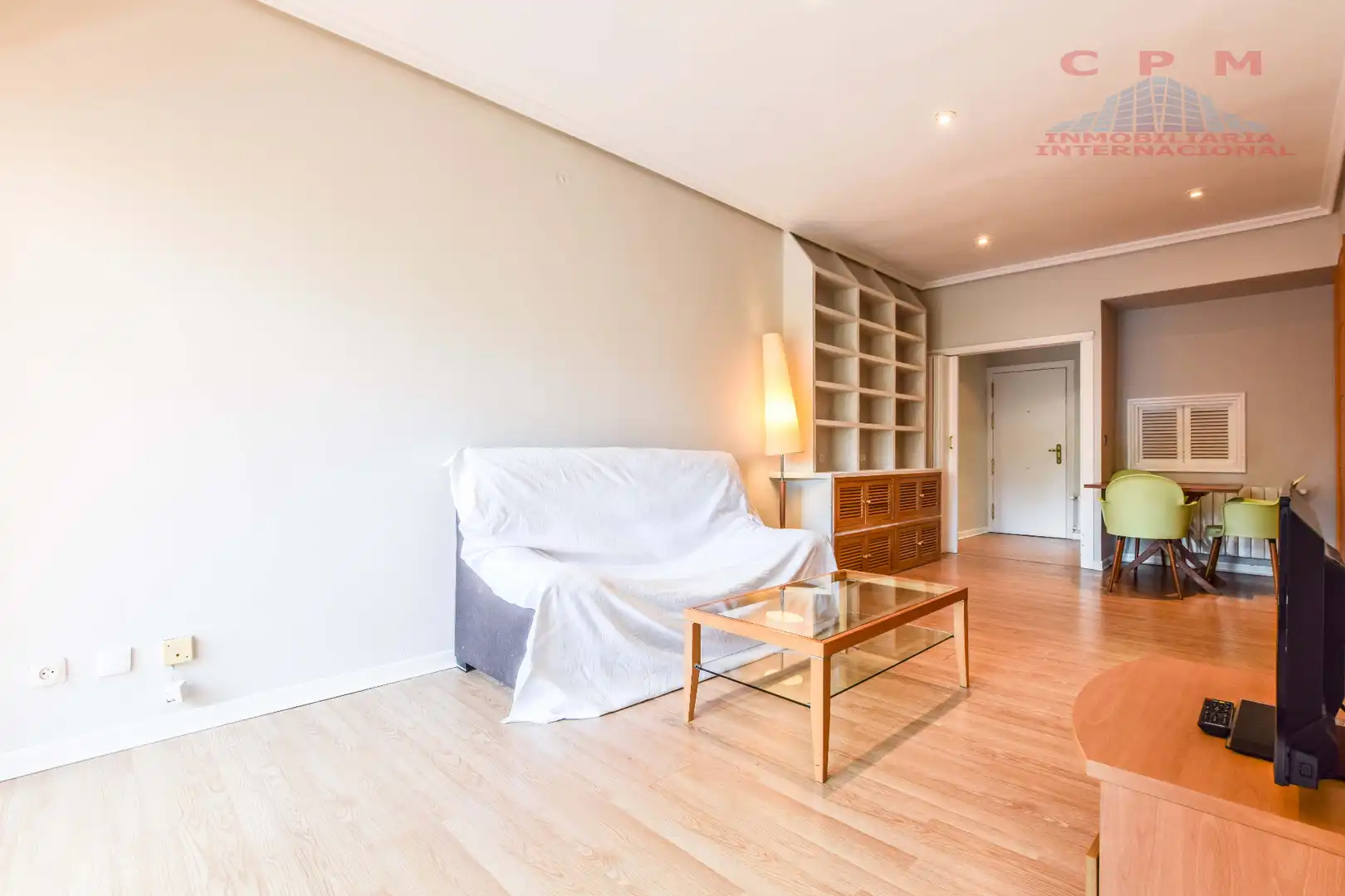 Sala d'estar de Pis de lloguer en Madrid amb Aire condicionat, Calefacció i Parquet