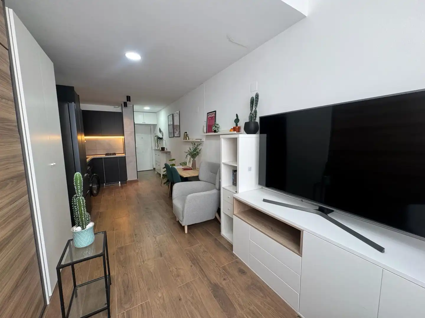 Sala de estar de Apartamento en venta en Torrevieja con Aire acondicionado y Amueblado
