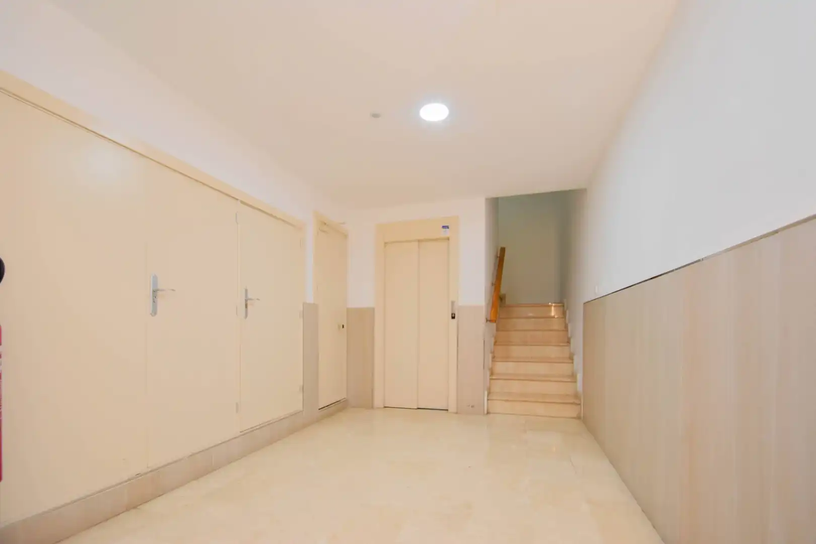 Flat for sale in Atarfe  with Air Conditioner