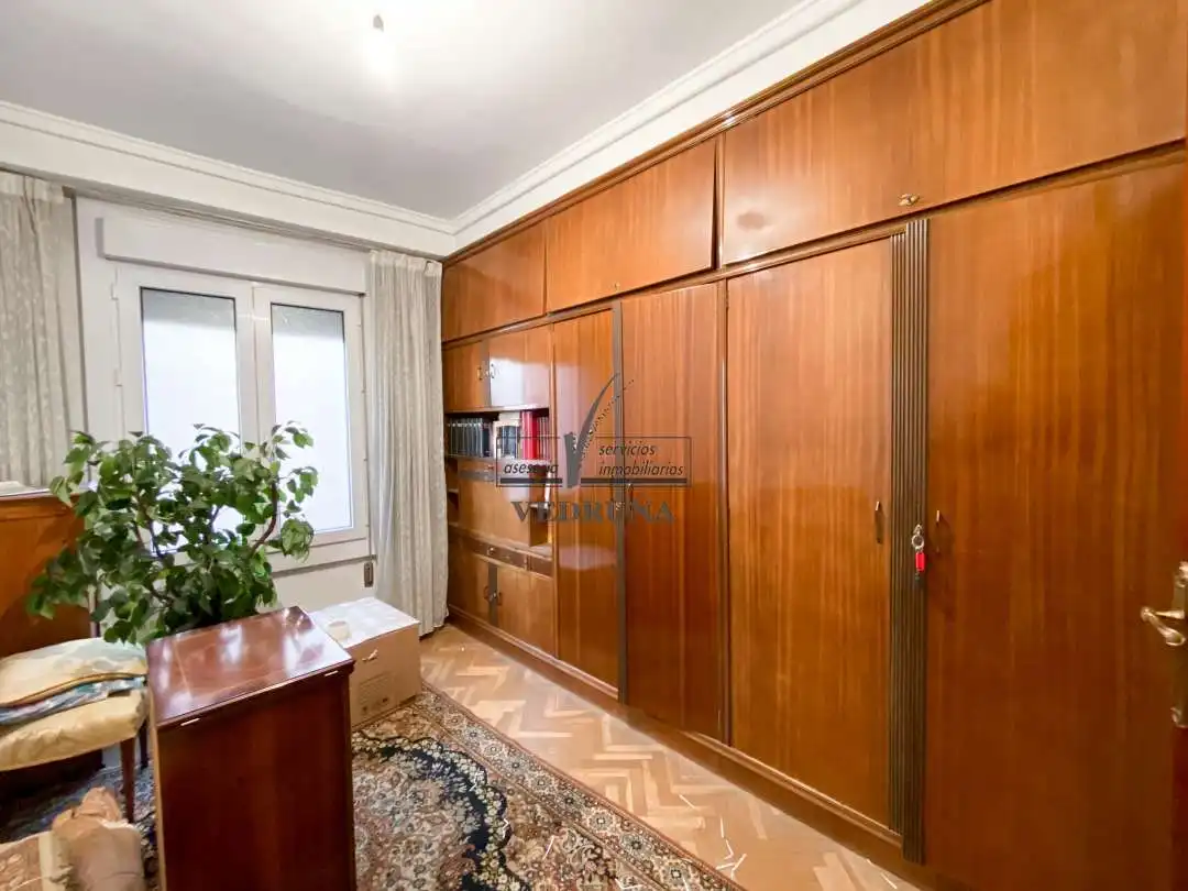Bedroom of Flat for sale in Zaragoza  with Heating and Balcony